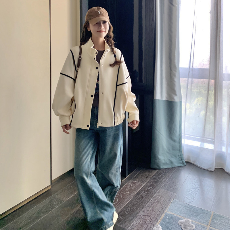 米白色立领拼接棒球服外套女2025春季新款chic学院风减龄夹克上衣,女装短外套,2C111