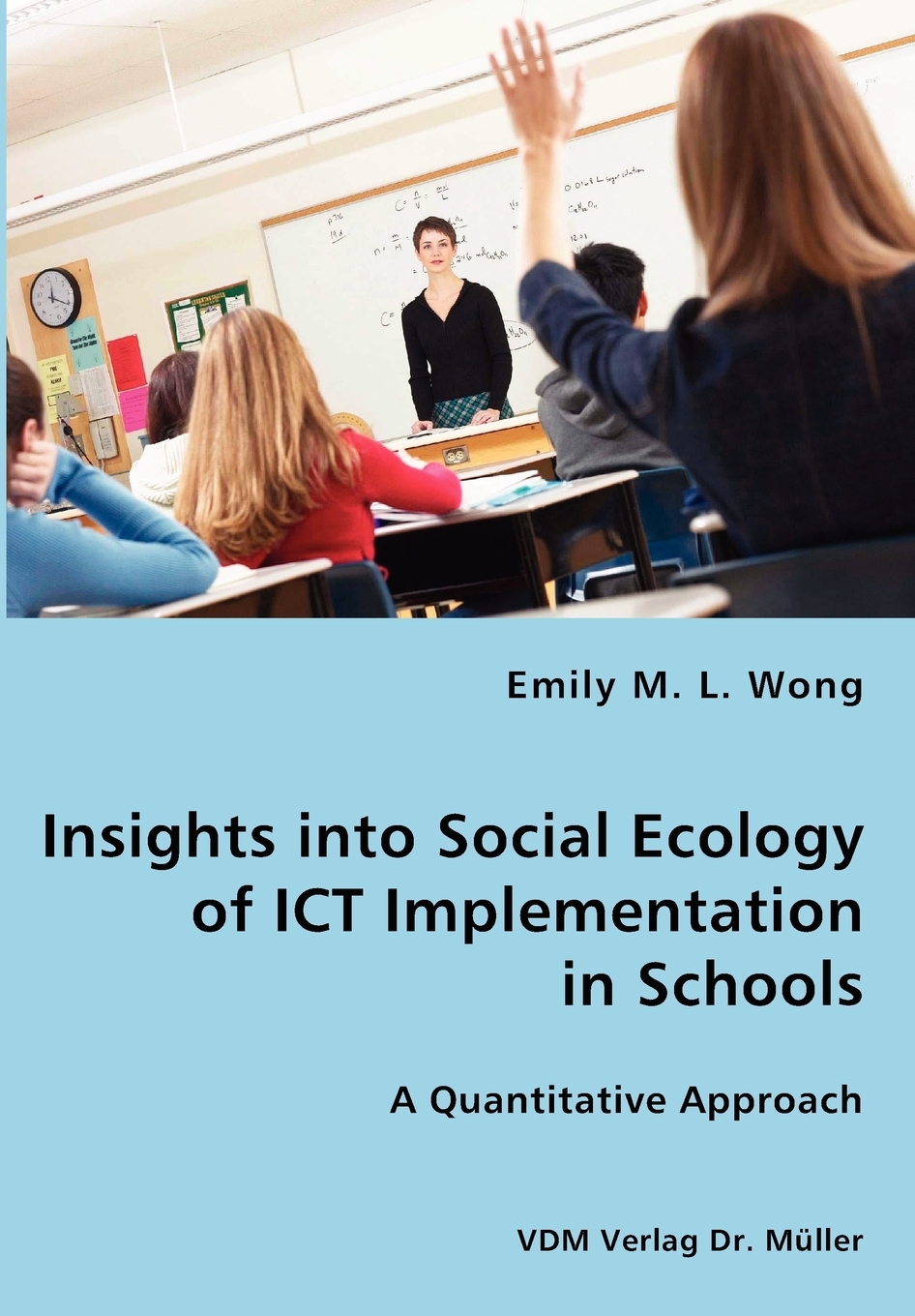 【预售按需印刷】Insights into Social Ecology of ICT Implementation