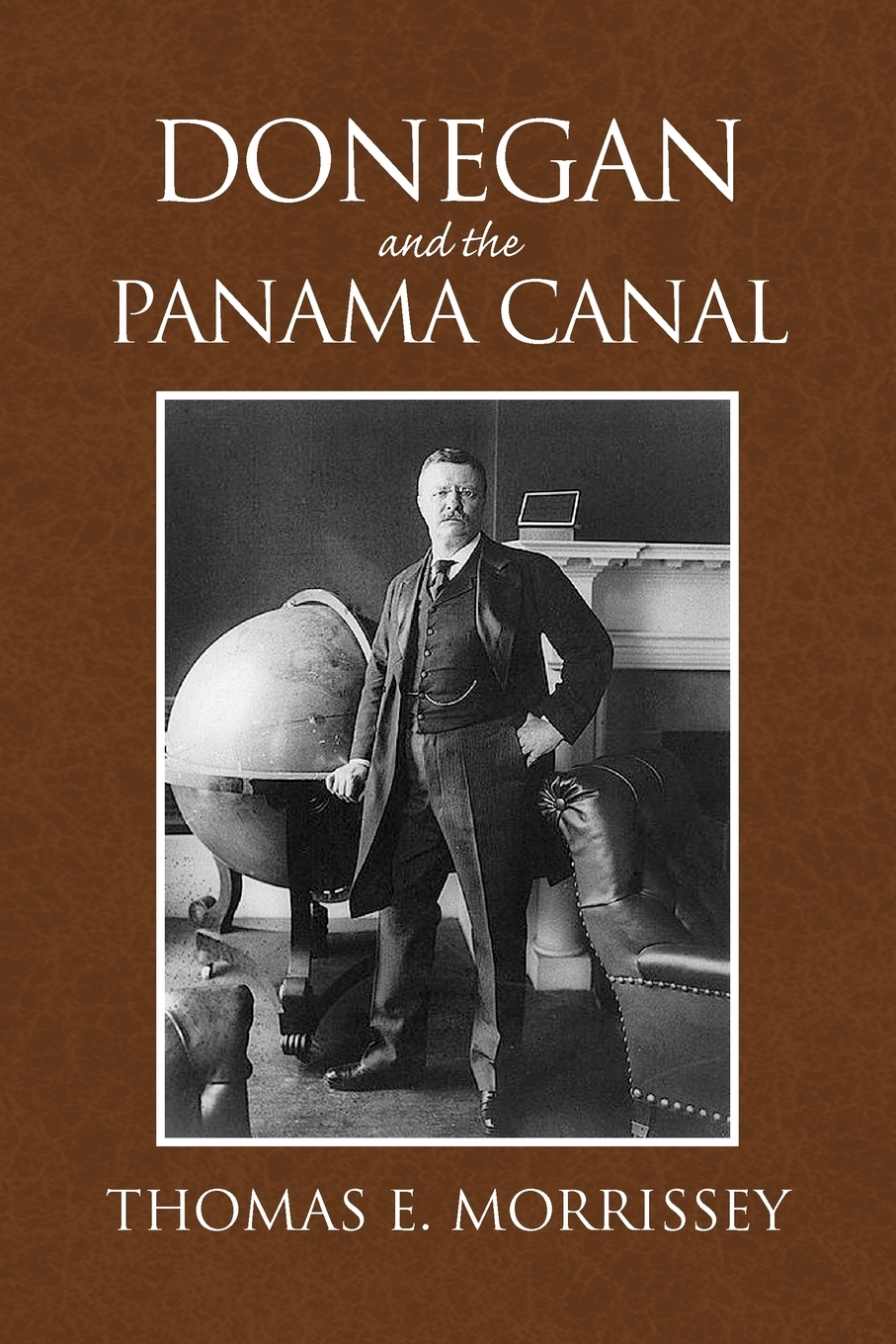 【预售按需印刷】Donegan and the Panama Canal