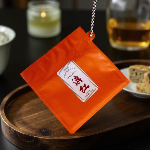 滇红云南荒野红茶凤庆滇红花香红