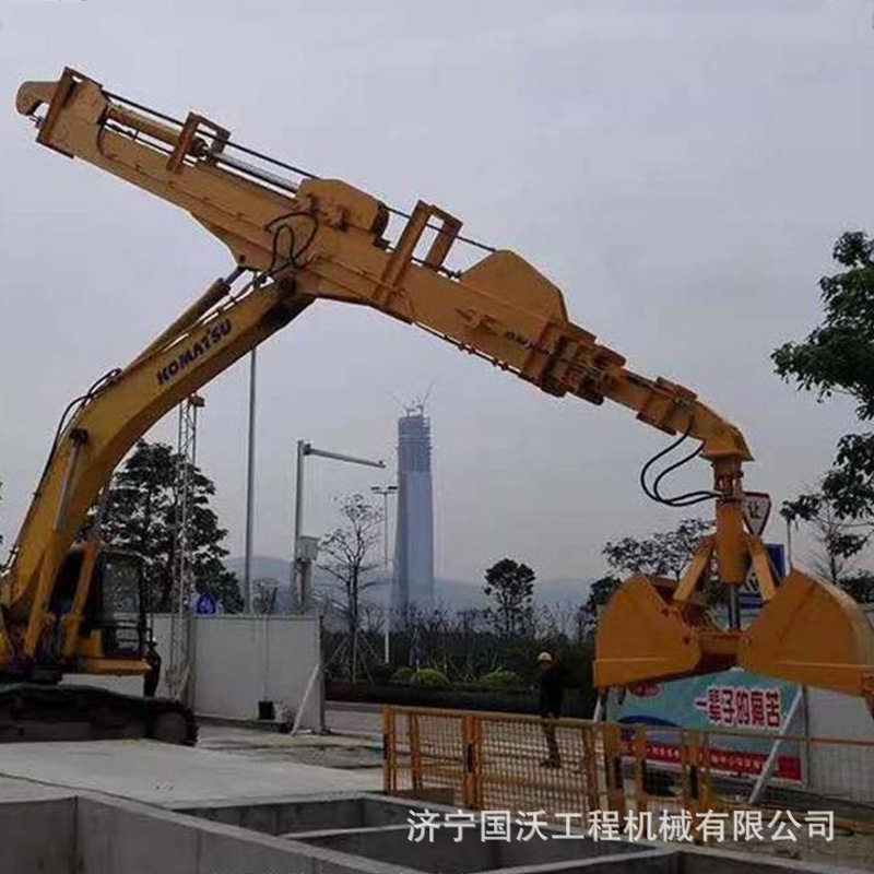 江西抓木机伸缩大臂 挖掘机桶臂 20米25米拉山臂价格