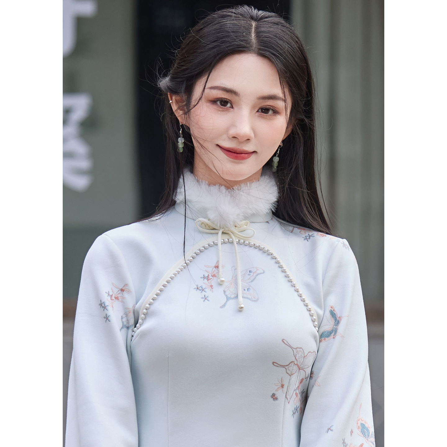 米色冬装可以上班穿的旗袍新中式