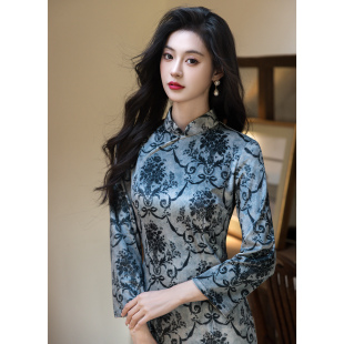 秋冬 少女高级感2025新款 新中式 旗袍日常可穿丝绒连衣裙改良年轻款