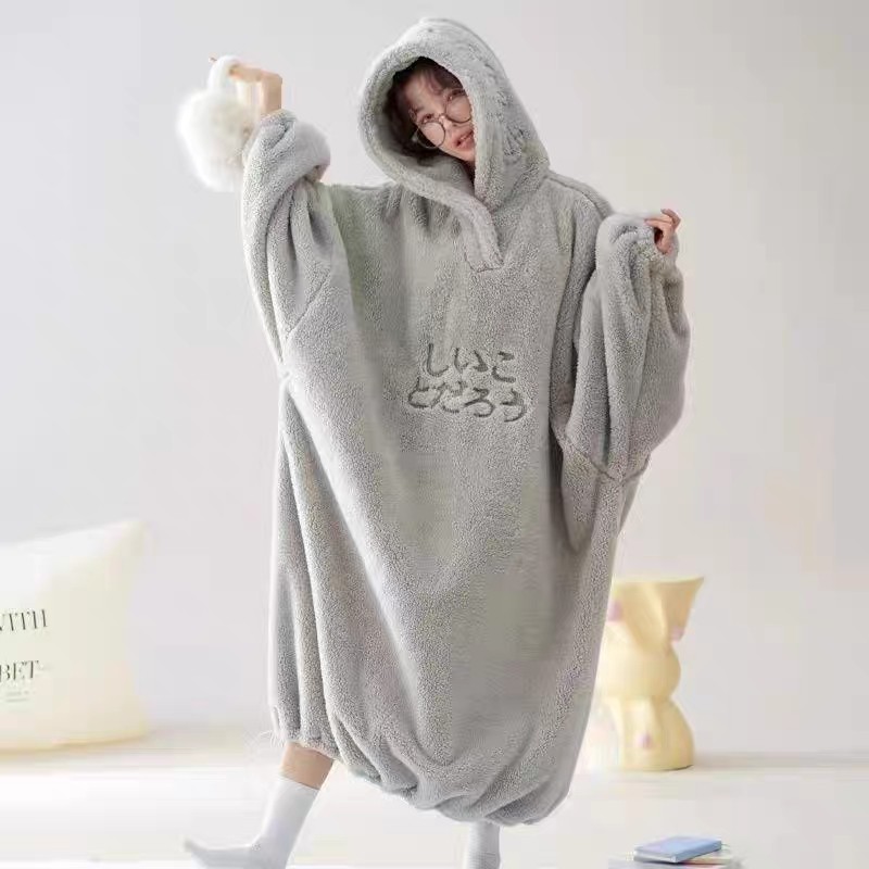 睡衣女2023新款秋冬季法兰绒睡袍连体可外穿可爱韩版连帽家居服女