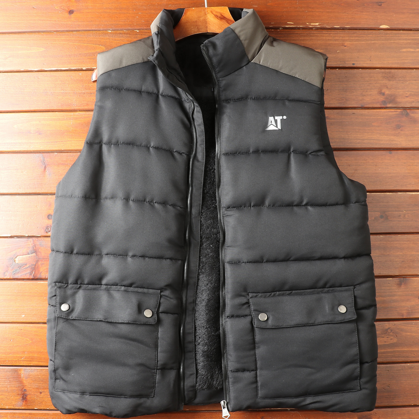 秋冬加绒加厚马甲无袖厚外套潮