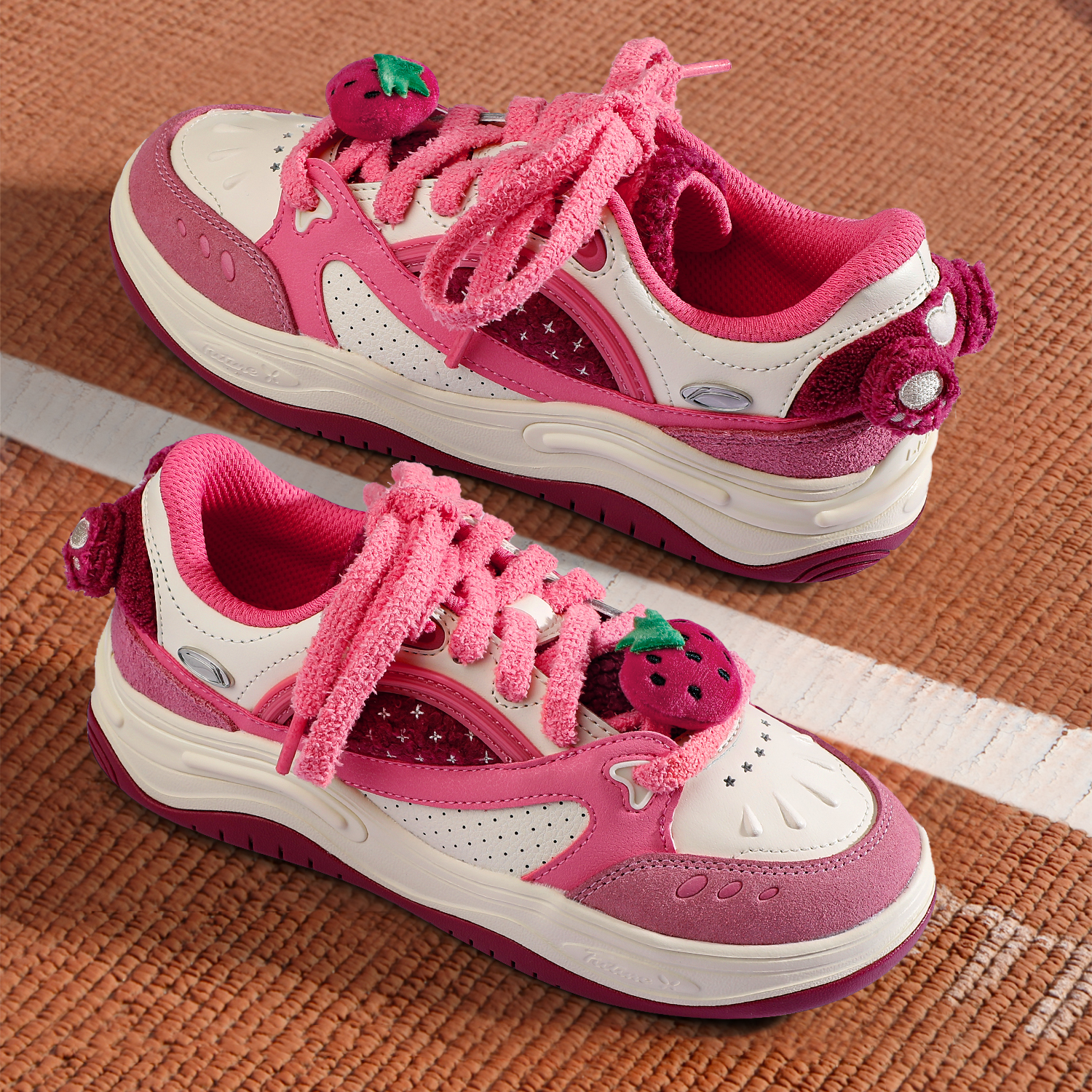 李宁系列2025冬季新款女星球时尚潮流正品运动舒适软弹经典休闲鞋