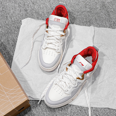 李宁板鞋女款2025春季新款惟吾PRO特别故事潮流经典运动鞋AEPV022