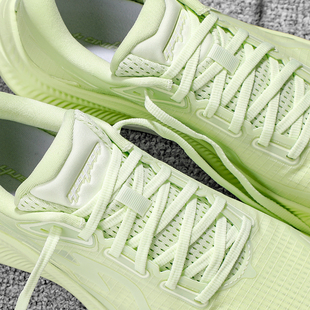 李宁跑鞋女款2025夏季新款减震竞速跑步鞋轻便专业运动鞋ARHV004