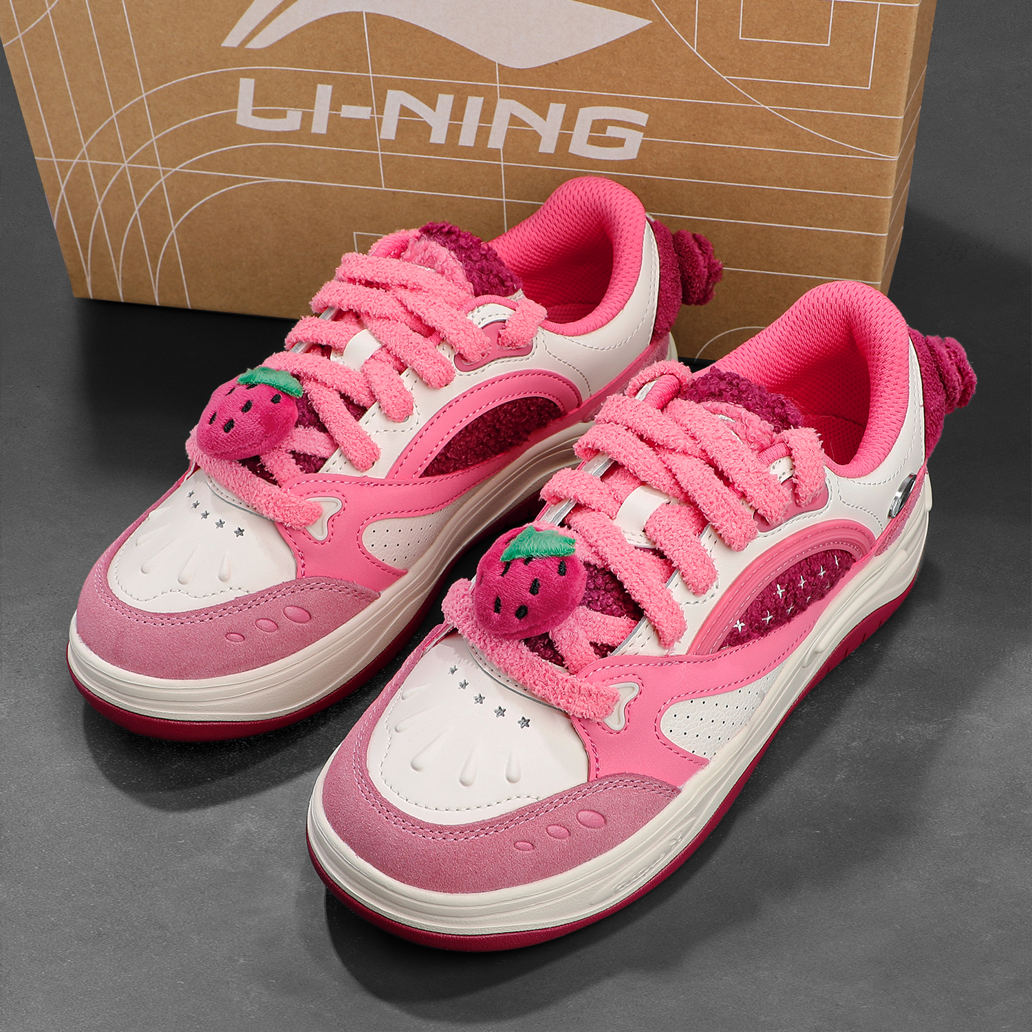 李宁系列2025冬季新款女星球时尚潮流百搭运动舒适软弹经典休闲鞋