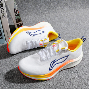 李宁赤兔8跑步鞋男2025秋冬新款轻便训练加厚运动鞋青少年学生鞋