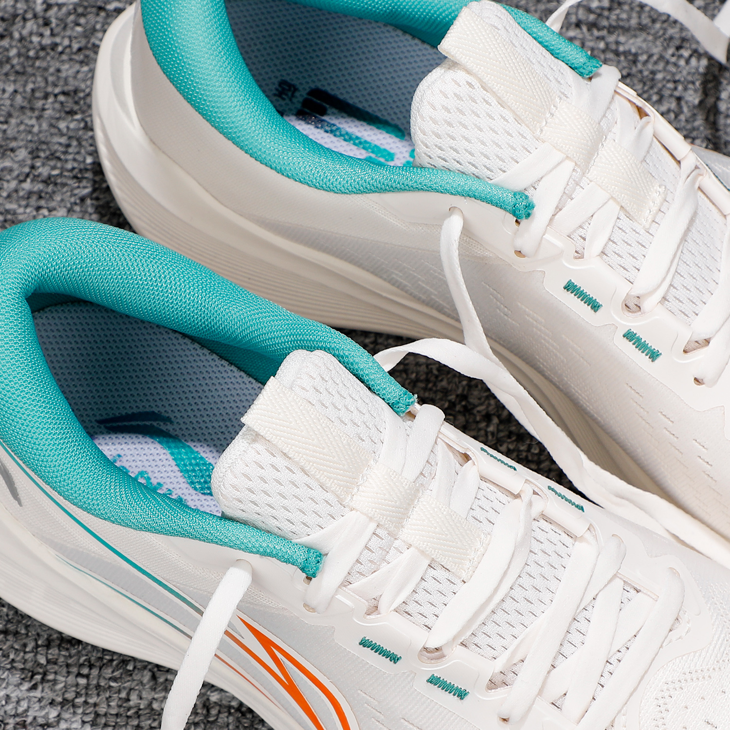 李宁吾适Lite V2跑步鞋男款减震透气防滑厚底休闲慢跑鞋子ARST053