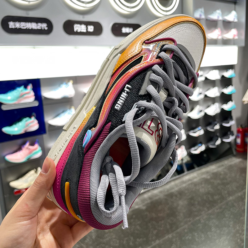 李宁男士板鞋2024夏季新款001 BTC舒适减震复古经典休闲鞋AGCU053