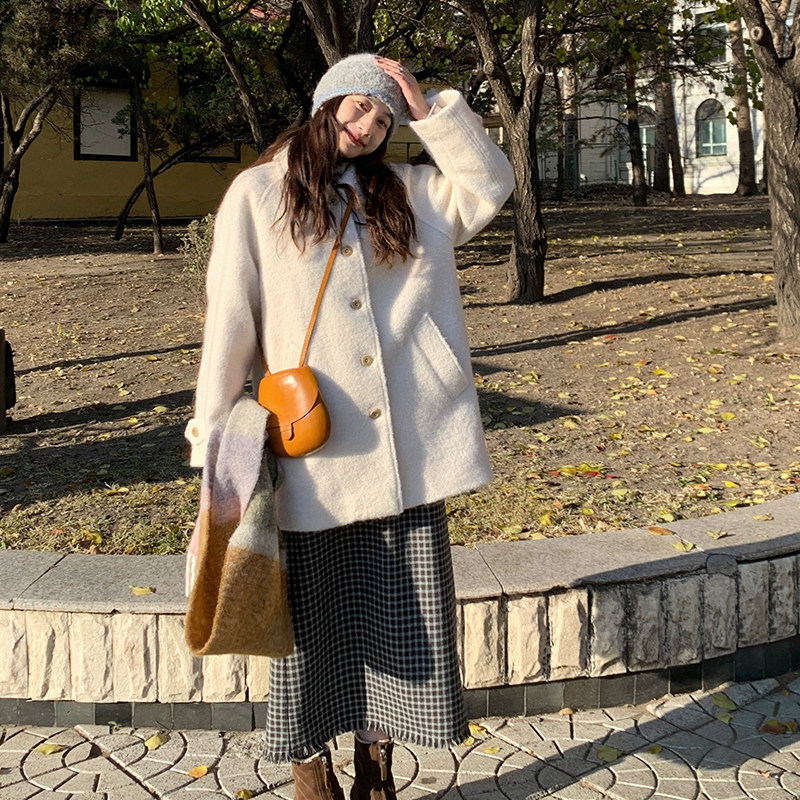 Tetu STUDIO 2024FW 两色下摆设计感直筒A字裙,女装/女士精品,半身裙,淘宝优惠券,粉丝福利购,淘宝优惠卷