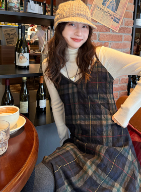 Tetu STUDIO 2025SS 高品质羊毛英伦格纹不规则吊带裙