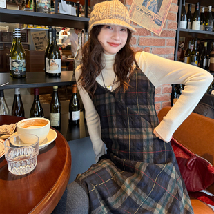 高品质羊毛英伦格纹不规则吊带裙 2025SS Tetu STUDIO