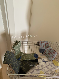 秋天穿什么~无骨袜头 浮雕系列拼色中筒袜女棉袜 小复古穿搭