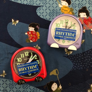 日本RHYTHM丽声闹钟可爱小企鹅学生儿童迷你钟表229 特价 正品