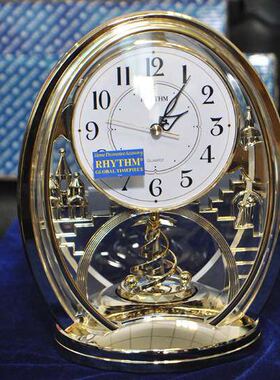 日本RHYTHM丽声欧式田园动态座钟客厅办公室旋转钟表4RJ636CRP609