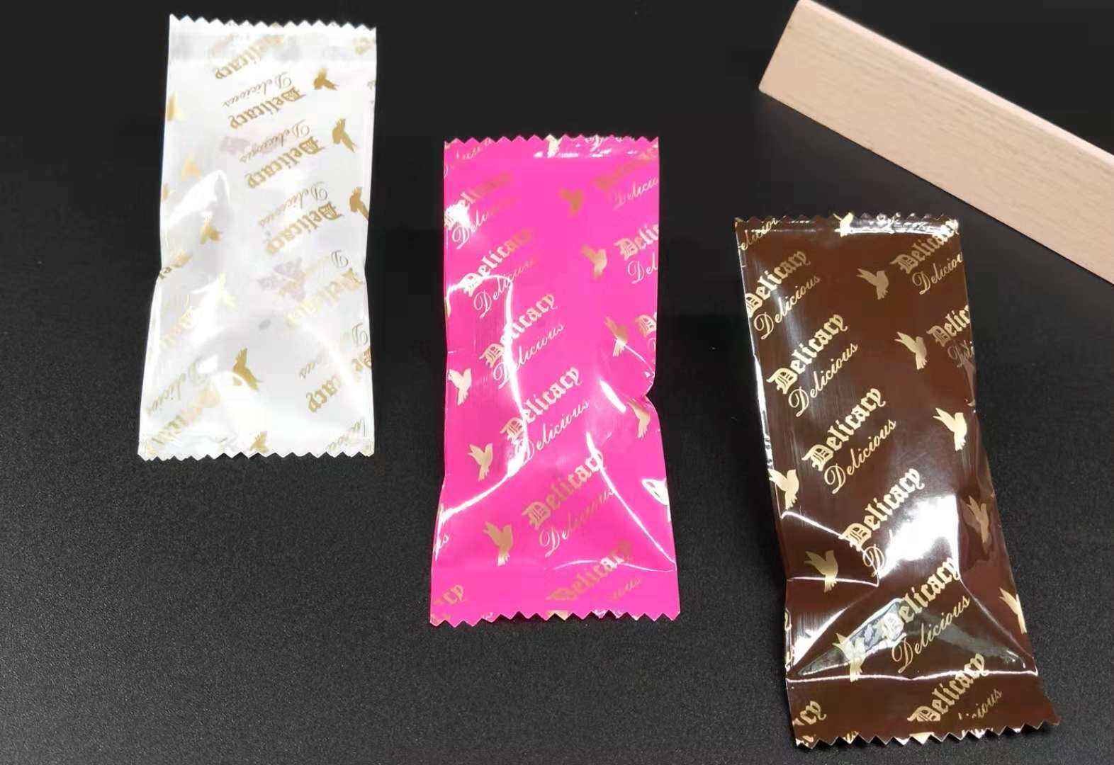 台湾进口 牛轧糖包装袋幸福鸟系列三色可选100张 尺寸约100*42mm