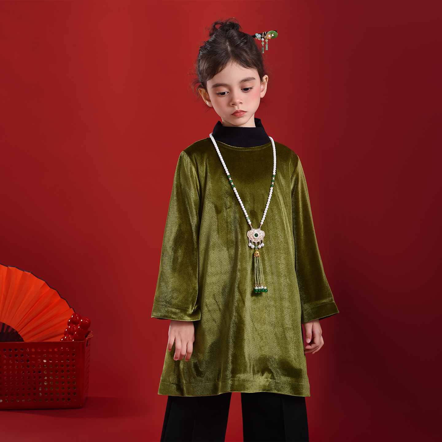 秋冬新款女童金丝绒连衣裙