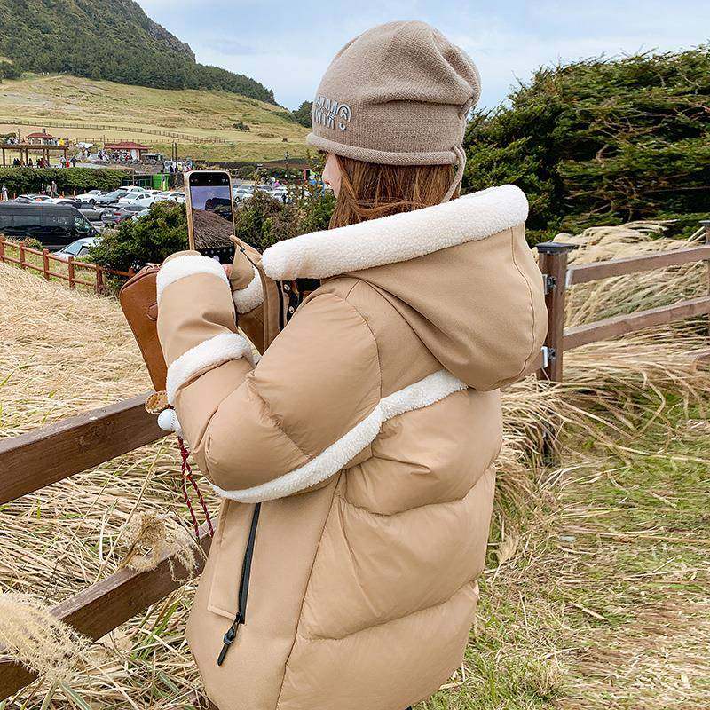 卡其色拼众连帽羽绒服女冬季接款设计感小C028-10加厚白新鸭绒外