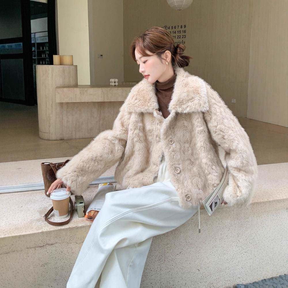 米杏气色翻大领仿皮草毛毛外套女短冬2B18-80季高级感质仿款皮毛