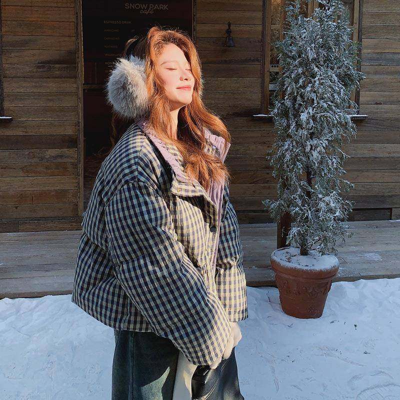 子款宽格羽绒服新松小个子C062-881外套