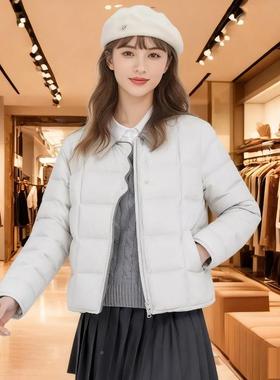 正品撤薄柜冬新款轻羽绒服女短82509款翻领拼外色小众洋气小白鸭