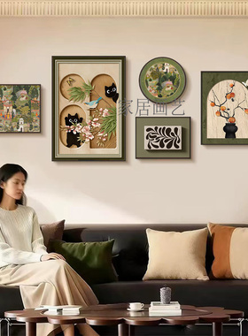 中古风绿色客厅装饰画法式复古沙发背景墙挂画高级感大气组合壁画
