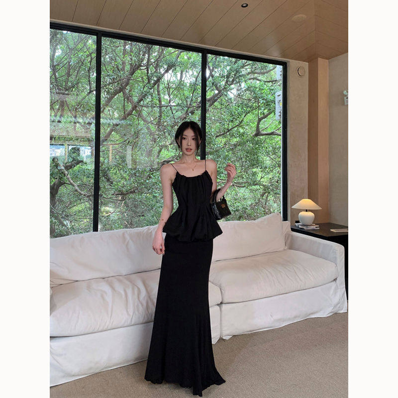 夏季新款时尚套装露背小吊带背心女法式别致气质褶皱收腰修身长裙,女装/女士精品,时尚套装,淘宝优惠券,粉丝福利购,淘宝优惠卷
