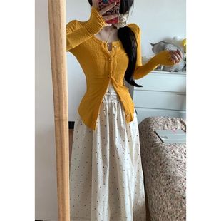 黄色薄款长袖针织开衫女夏季简约穿搭抹胸白色波点连衣裙两件套装