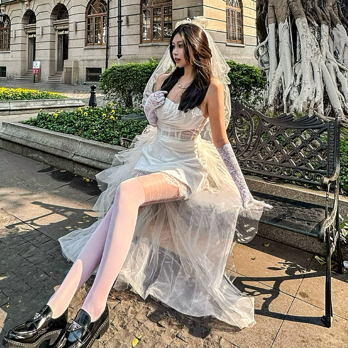 白色法式轻婚纱小礼服cos拖尾裙