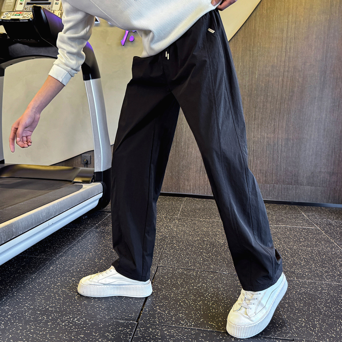 高级感直筒裤子男款夏季薄款速干男裤2026新款男士夏款拼接休闲裤