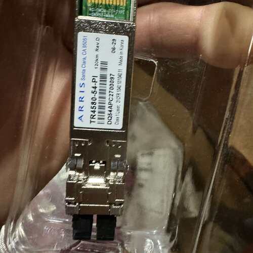 可维修ARRIS.  10G120KM ，原包，成色如图，议价