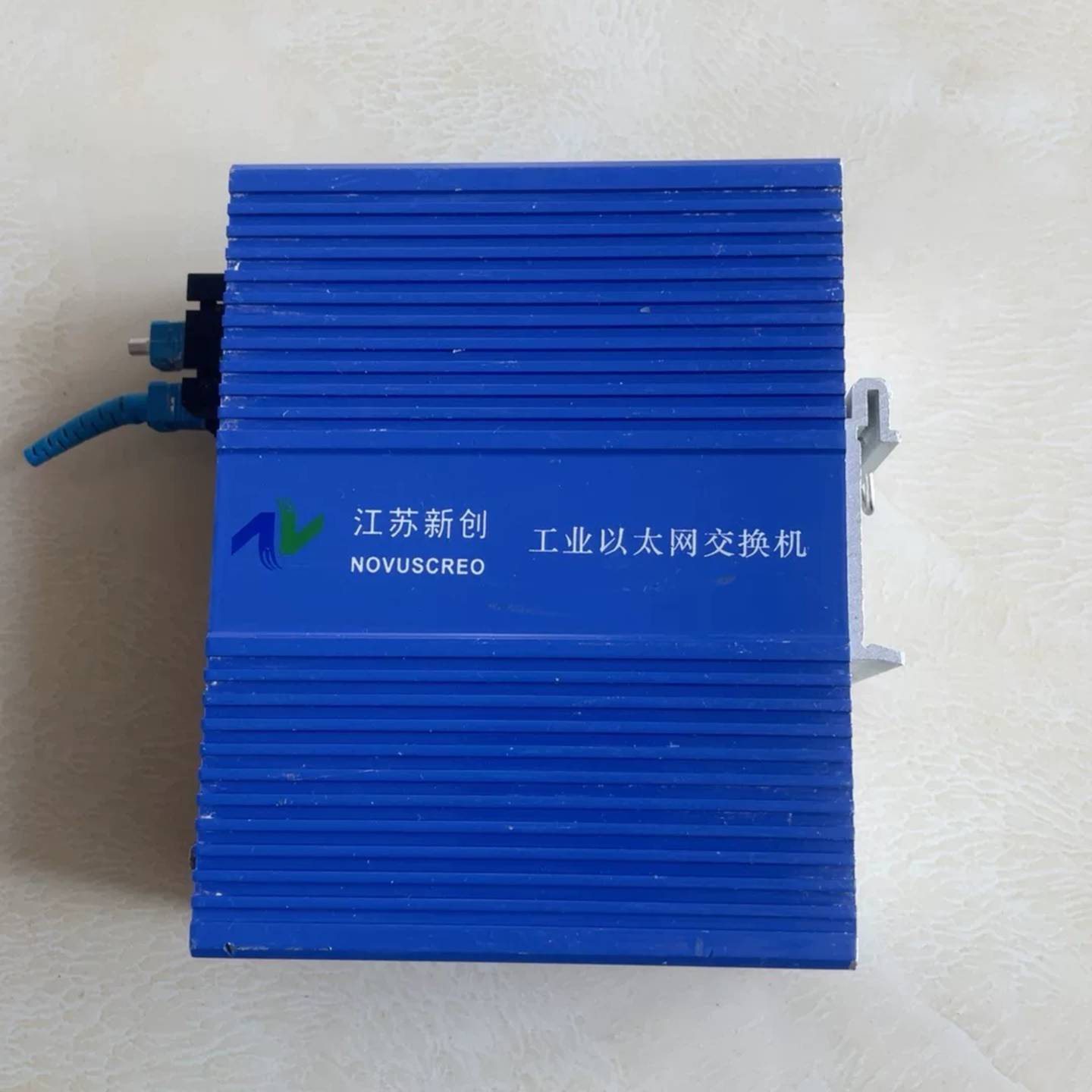 可维修江苏新创，工业以太网交换机，成色如图，，没有电源线，图片