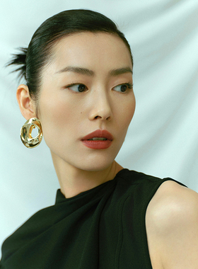 耳边铛320刘雯张婧仪同款金属耳环镂空不规则耳钉夸张银针ins耳饰