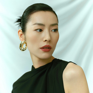 耳边铛320刘雯张婧仪同款金属耳环镂空不规则耳钉夸张银针ins耳饰