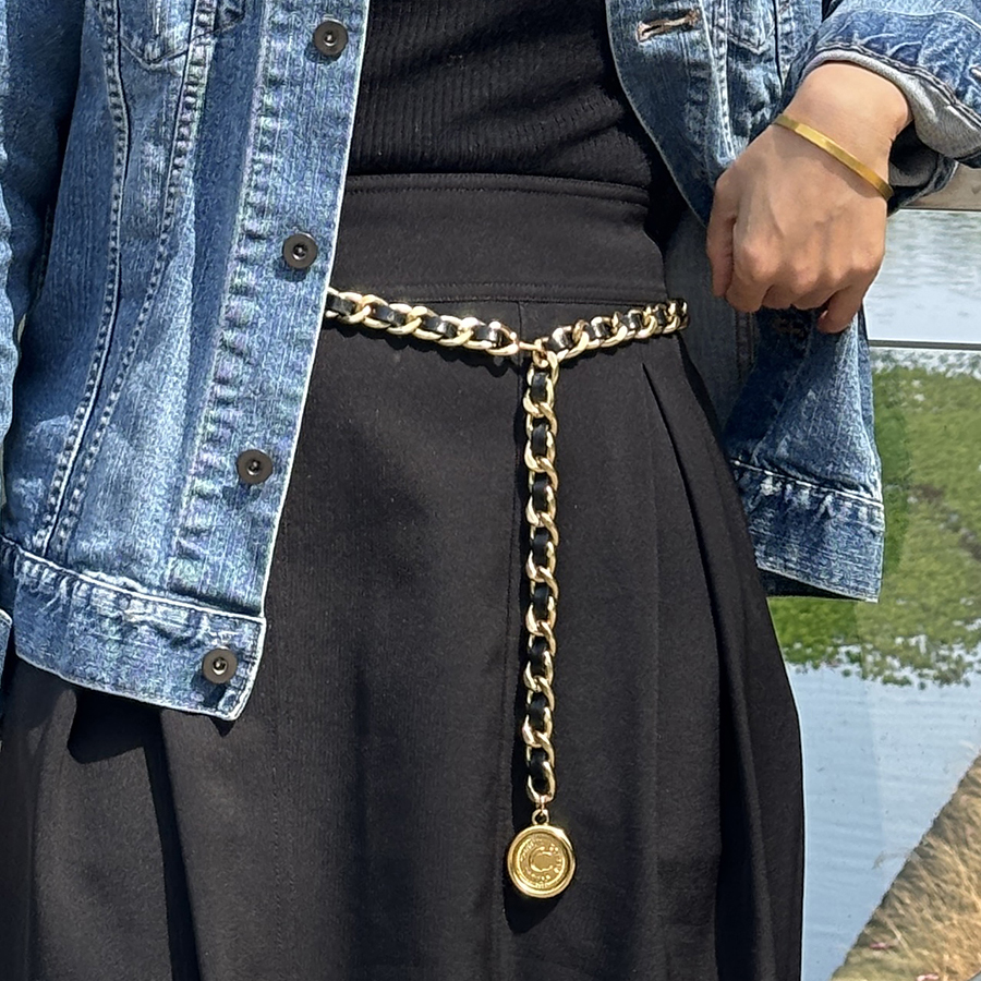 耳边铛158小香风黑金色PU皮质金属腰带连衣裙收腰腰链金币ins项链