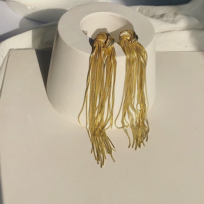 欧美黄铜镀24k金女打结流苏耳环