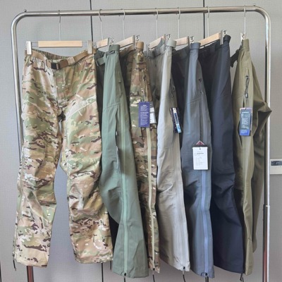 男女同款！轻量化情侣压胶户外防水透气立体裁剪硬壳冲锋休闲裤潮