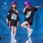 Girls Street Dance Set Summer Children Off-Shoulder Trang phục Hip-Hop Chàng trai đẹp trai Hàn Quốc Show thời trang trẻ em - Trang phục quần áo bé trai 1 tuổi
