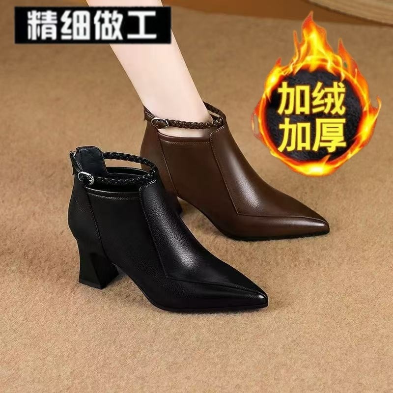 软皮编织粗跟品牌加绒尖头时尚