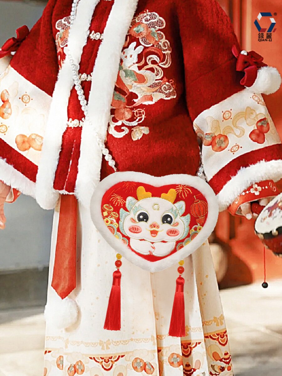 새로운 어린이 HANFU 가방 수 놓은 귀여운 용 고대 스타일의 크로스 바디 백 봉제 가방 HANFU 액세서리 새해 선물