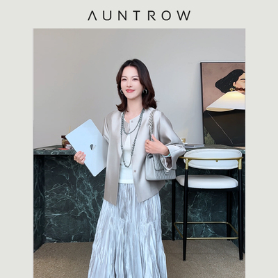 “金粉世家” 重磅桑蚕丝+澳毛 矜贵缎光手工拱针暗扣丝毛外套