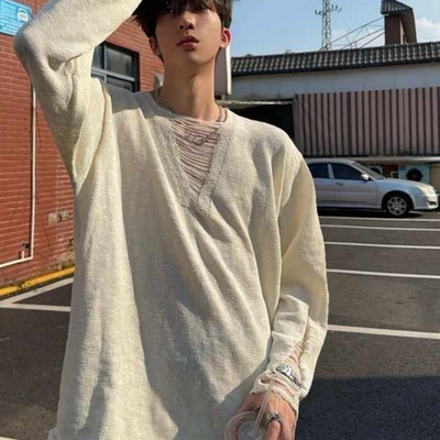 V领镂空针织长袖T恤男款