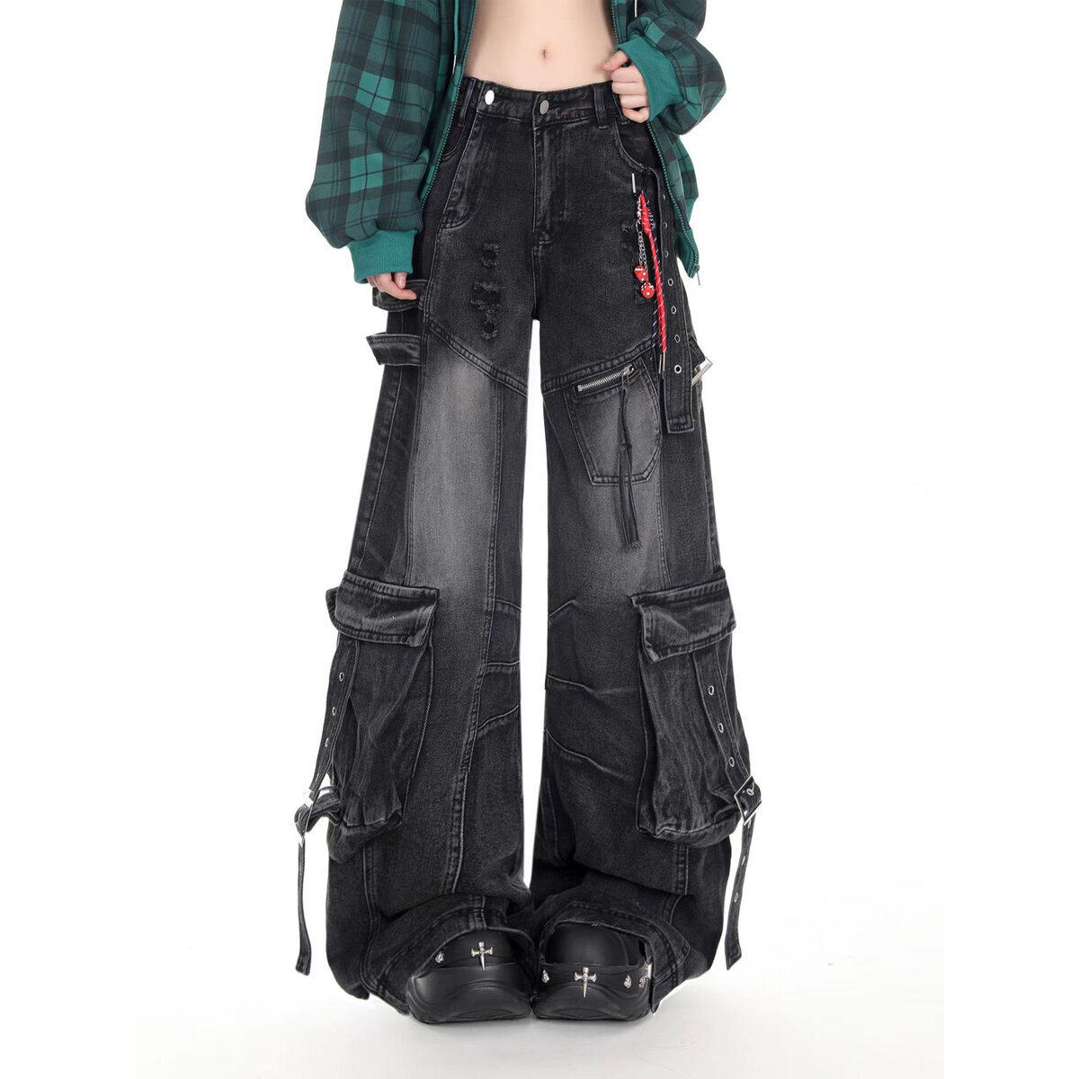 2026原创亚文化重工水洗多口袋磨破工装牛仔裤男女宽松拖地裤显瘦