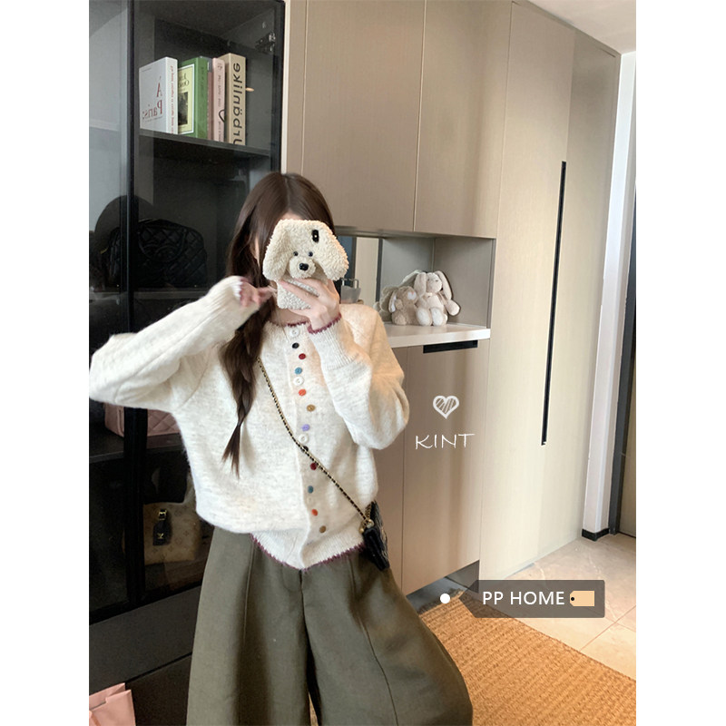 日本offcat温柔风设计感彩色纽扣圆领针织开衫女秋冬软糯宽松毛衣