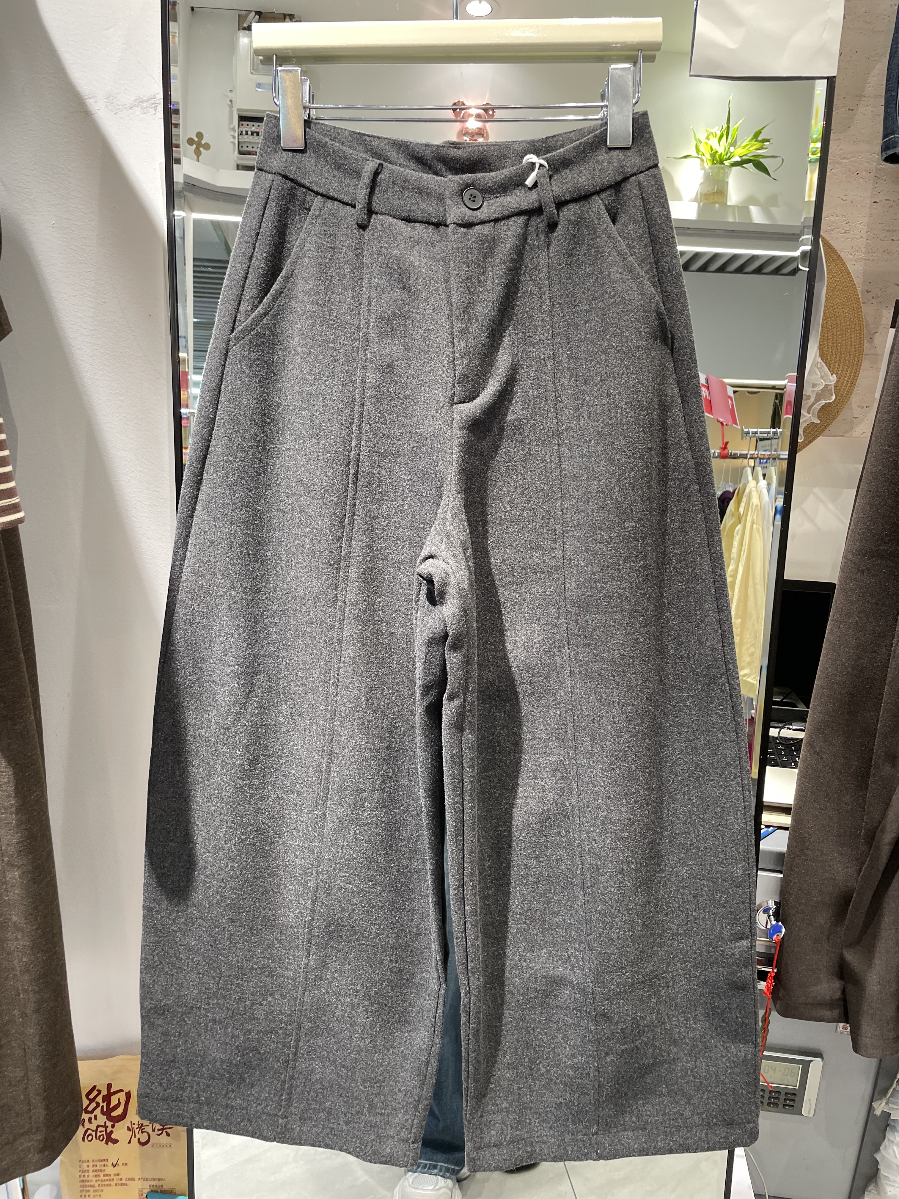 世纪好来6652秋冬毛呢加厚休闲裤女宽松显瘦直筒百搭阔腿弯刀裤子