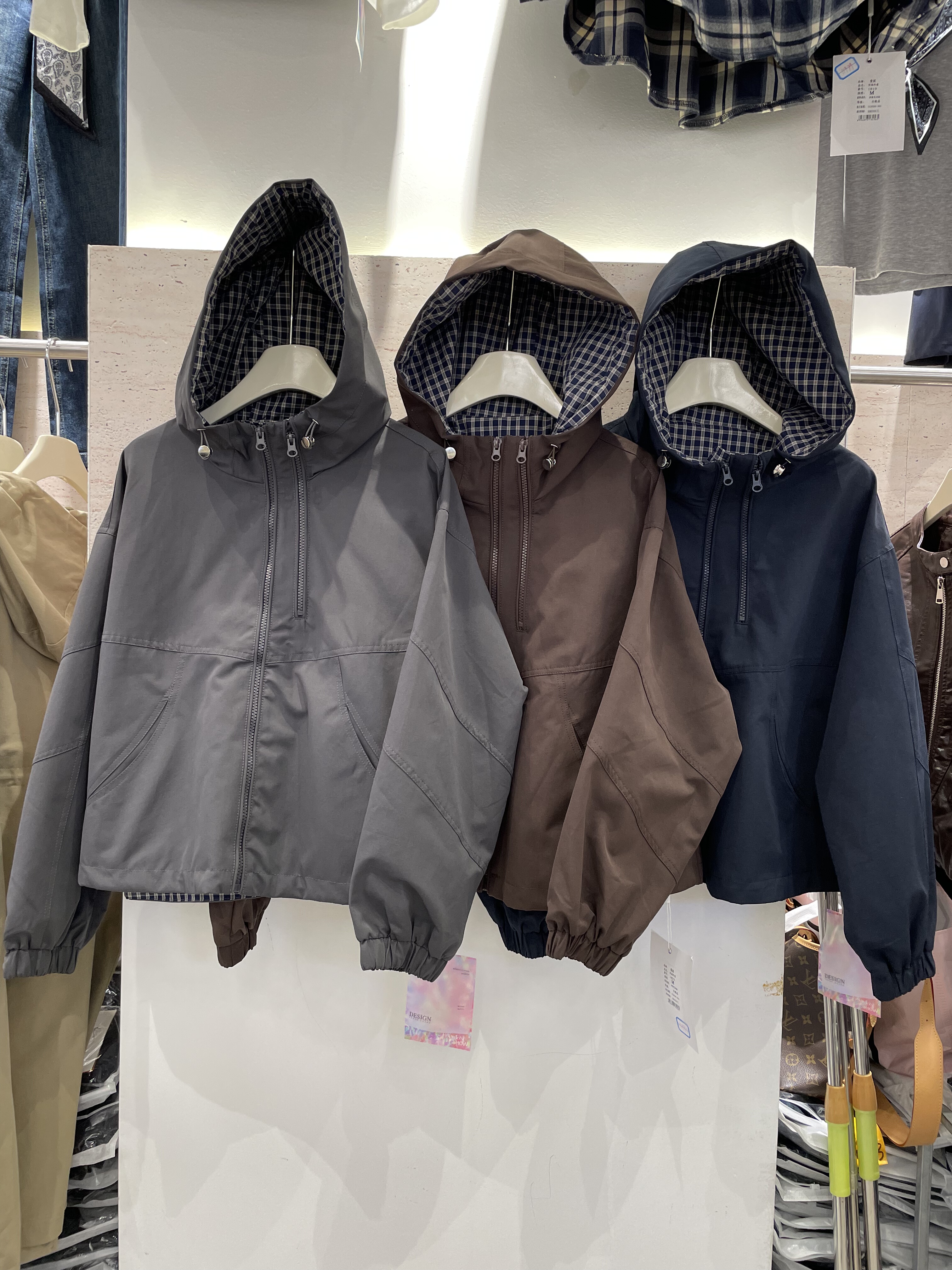 曼妮1823秋装新款连帽工装设计感小个子棒球衫冲锋衣洋气酷女外套