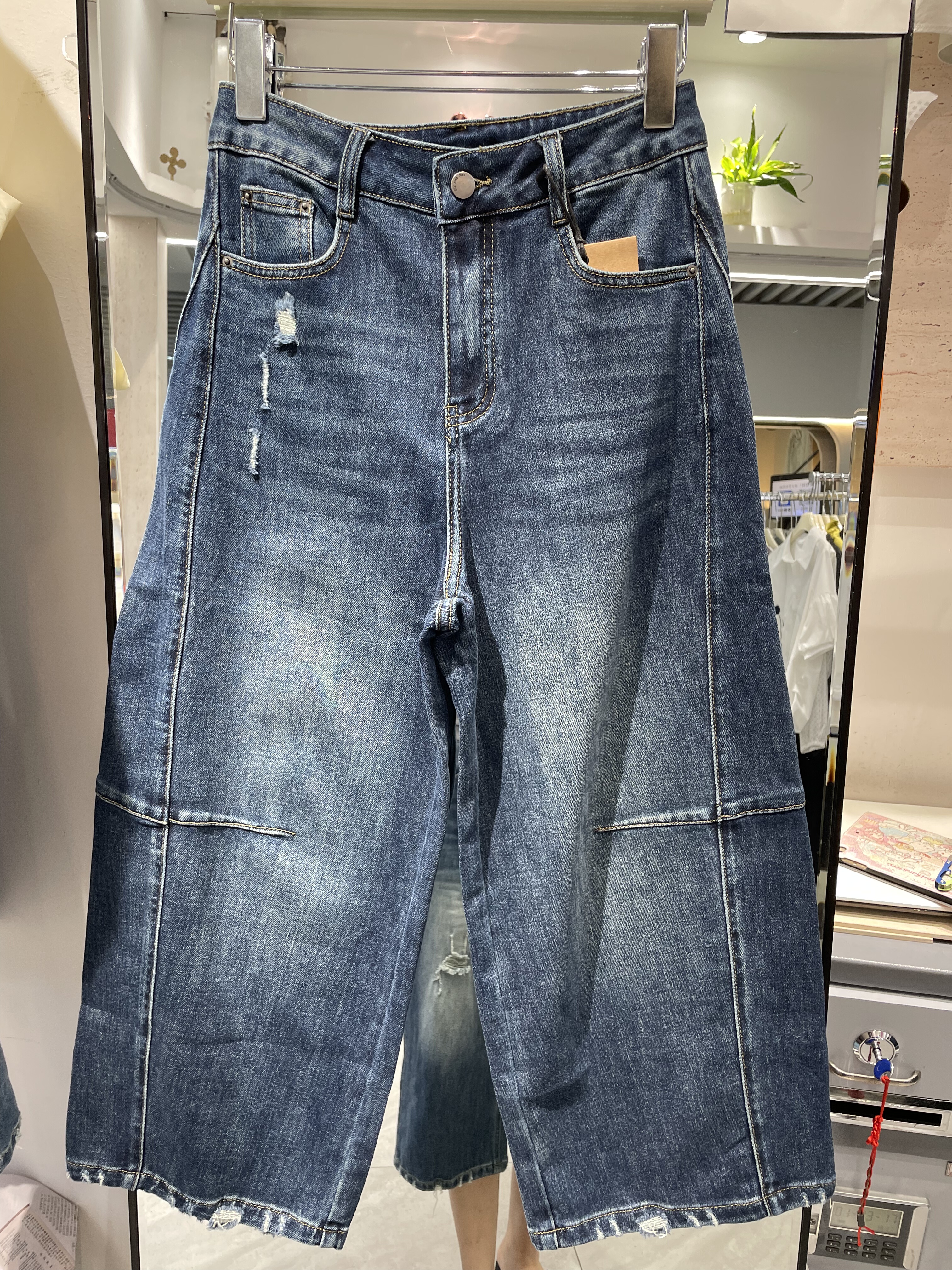 竹子家2632秋季新品弯刀阔腿裤女高腰磨破做旧藏肉显瘦松弛牛仔裤
